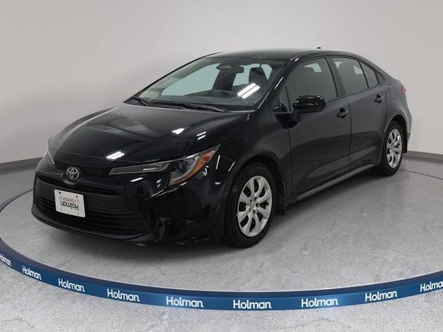 2023 Toyota Corolla LE FWD photo