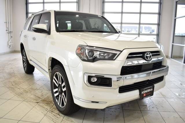 2023 Toyota 4Runner Limited 4WD photo