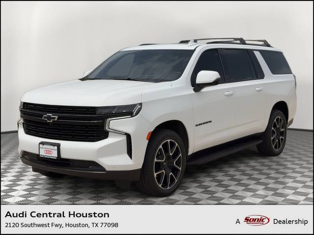 2023 Chevrolet Suburban RST 4WD photo