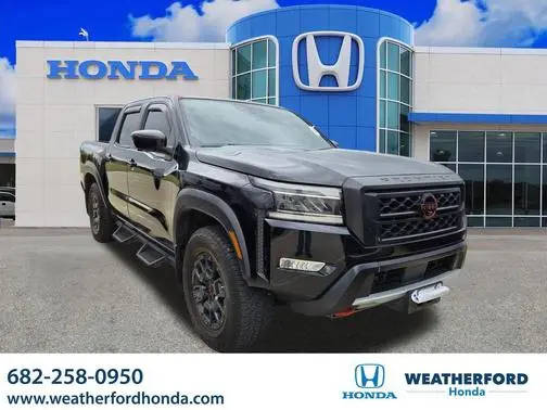 2023 Nissan Frontier PRO-4X 4WD photo