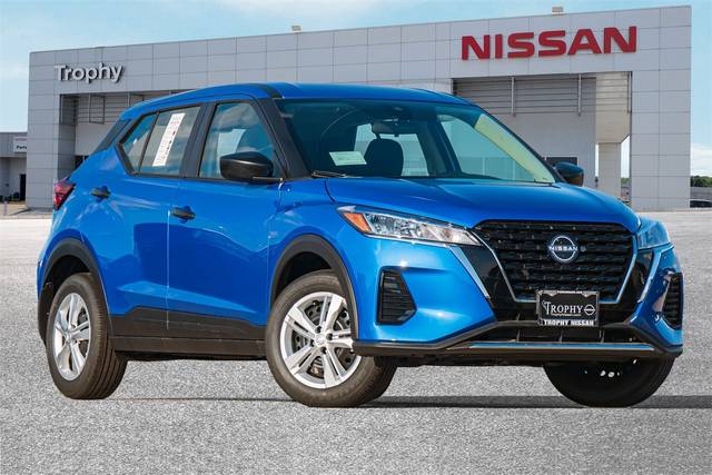 2023 Nissan Kicks S FWD photo