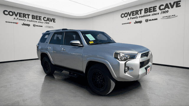 2023 Toyota 4Runner SR5 4WD photo