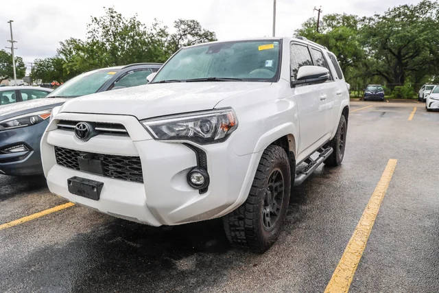 2023 Toyota 4Runner SR5 Premium RWD photo