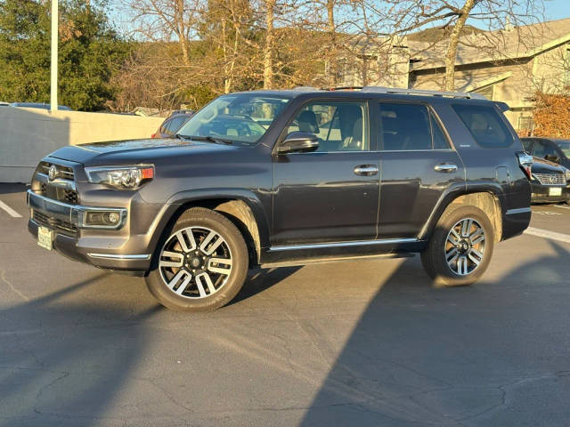 2023 Toyota 4Runner Limited 4WD photo