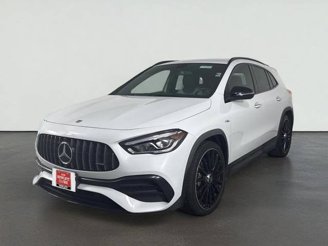 2022 Mercedes-Benz GLA-Class AMG GLA 35 AWD photo