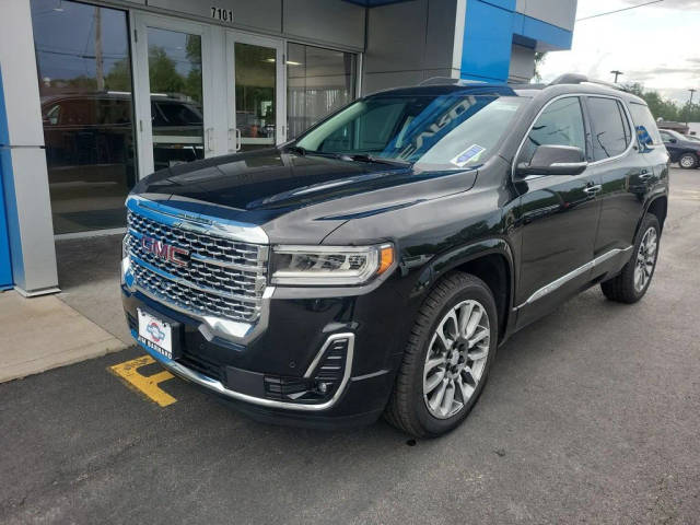 2023 GMC Acadia Denali AWD photo