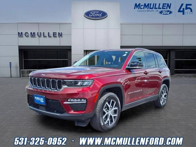 2023 Jeep Grand Cherokee Limited 4WD photo