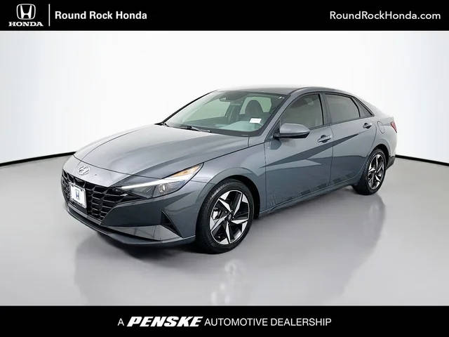 2023 Hyundai Elantra SEL FWD photo