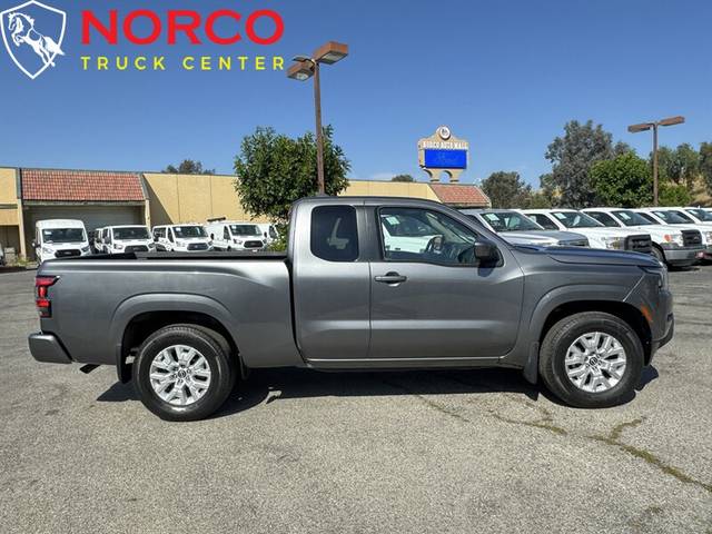 2023 Nissan Frontier SV RWD photo