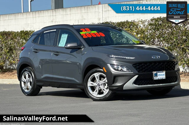 2023 Hyundai Kona SEL FWD photo