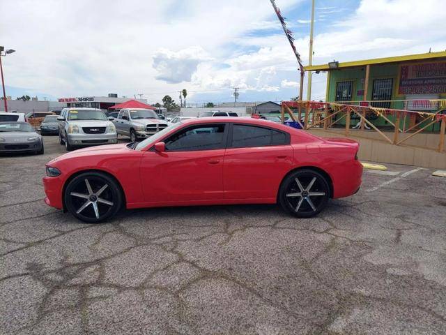 2017 Dodge Charger SXT RWD photo