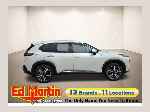 2023 Nissan Rogue SL AWD photo