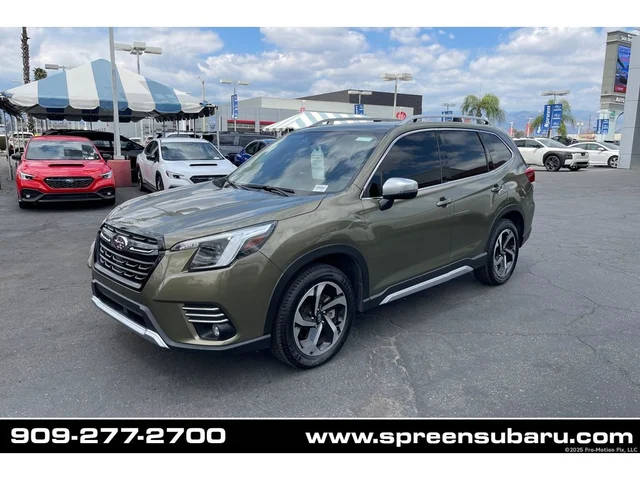2023 Subaru Forester Touring AWD photo