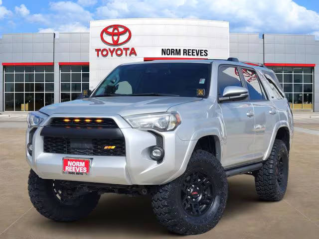 2023 Toyota 4Runner SR5 Premium 4WD photo