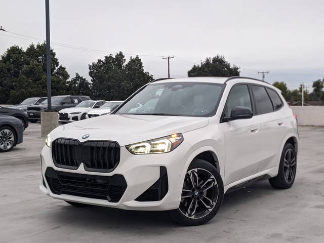 2023 BMW X1 xDrive28i AWD photo