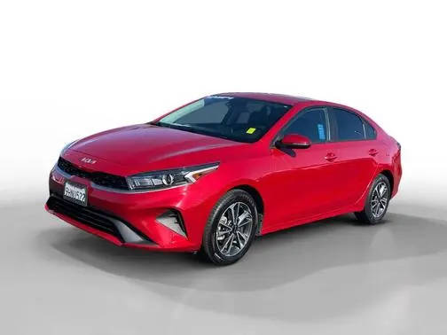 2023 Kia Forte LXS FWD photo