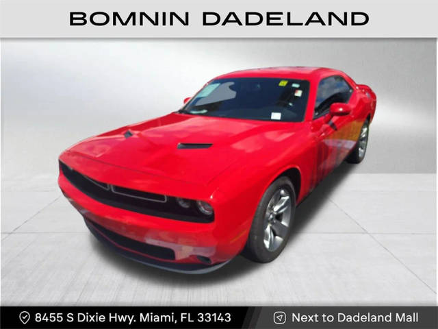 2020 Dodge Challenger SXT RWD photo