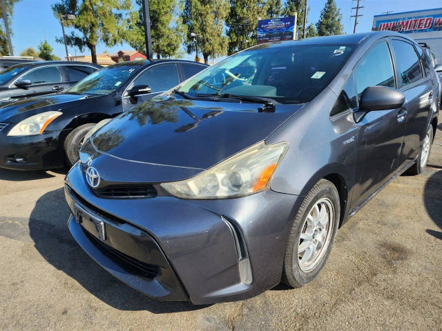 2015 Toyota Prius v Four FWD photo