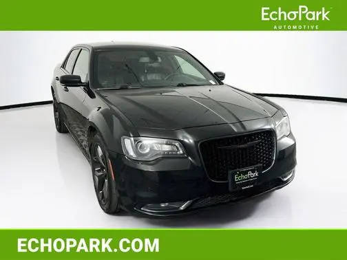 2021 Chrysler 300 300S RWD photo