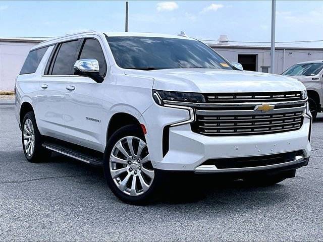 2023 Chevrolet Suburban Premier 4WD photo