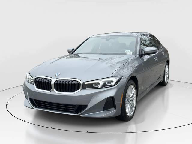 2023 BMW 3 Series 330i xDrive AWD photo