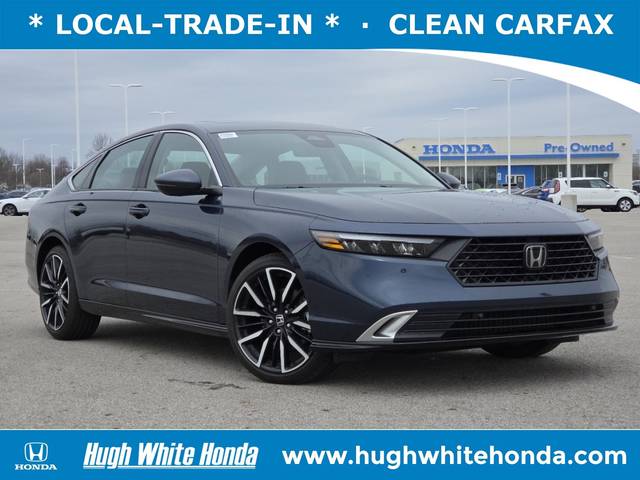 2023 Honda Accord Touring FWD photo