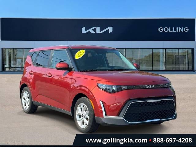 2023 Kia Soul LX FWD photo