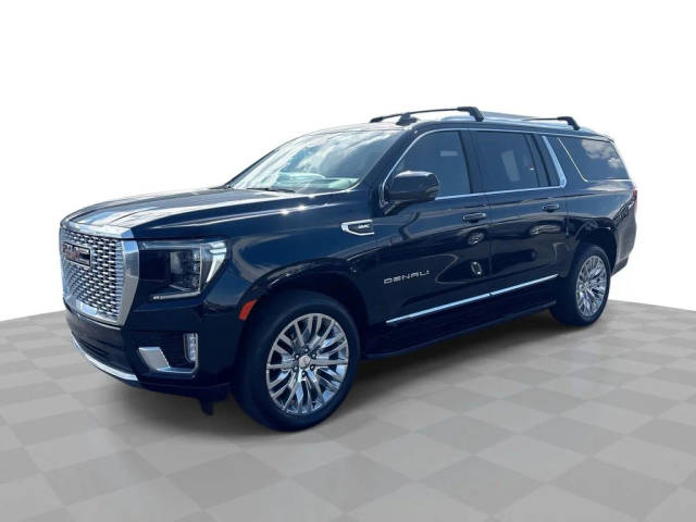 2023 GMC Yukon XL Denali 4WD photo