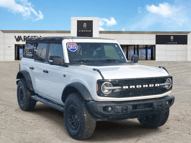2023 Ford Bronco 4 Door Wildtrak 4WD photo