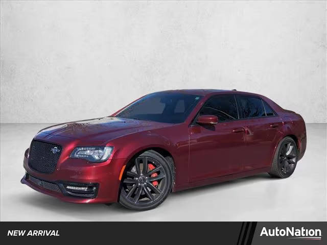 2023 Chrysler 300 300C RWD photo