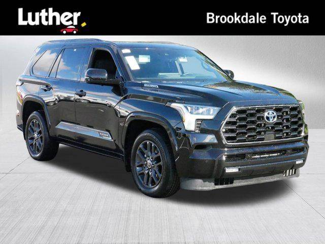 2023 Toyota Sequoia Platinum 4WD photo