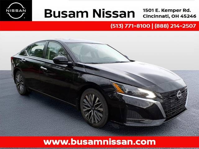 2023 Nissan Altima 2.5 SV FWD photo