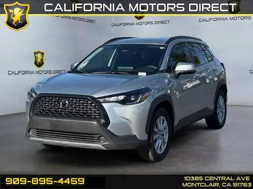 2023 Toyota Corolla Cross LE FWD photo