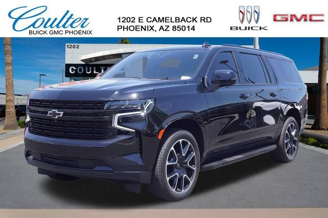 2023 Chevrolet Suburban RST 4WD photo