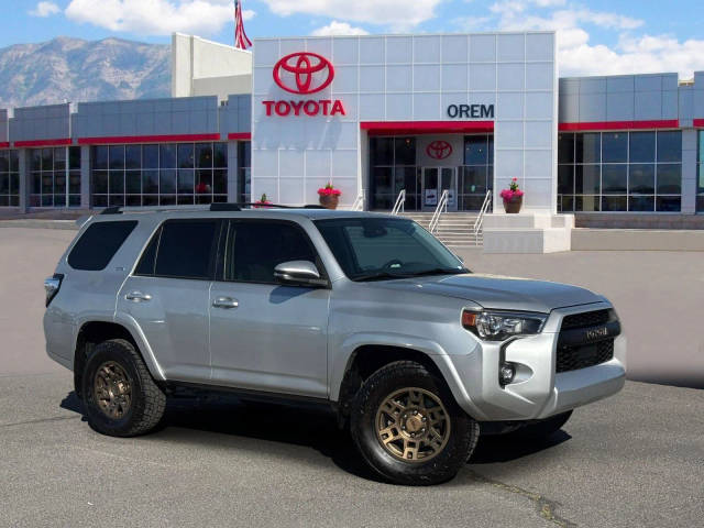 2023 Toyota 4Runner SR5 Premium 4WD photo