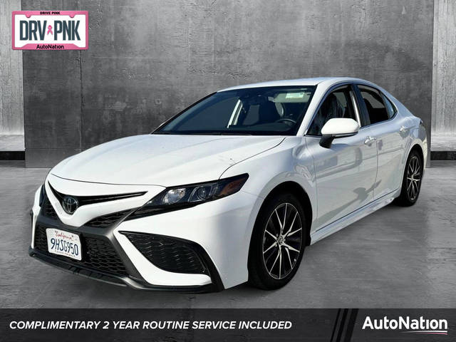 2023 Toyota Camry SE FWD photo