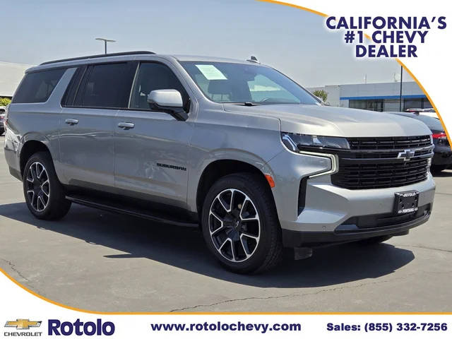 2023 Chevrolet Suburban RST 4WD photo