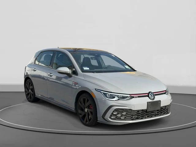 2023 Volkswagen Golf GTI SE FWD photo