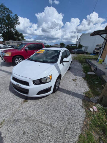 2015 Chevrolet Sonic LS FWD photo