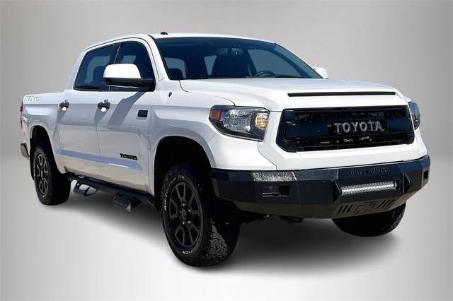 2016 Toyota Tundra TRD Pro 4WD photo