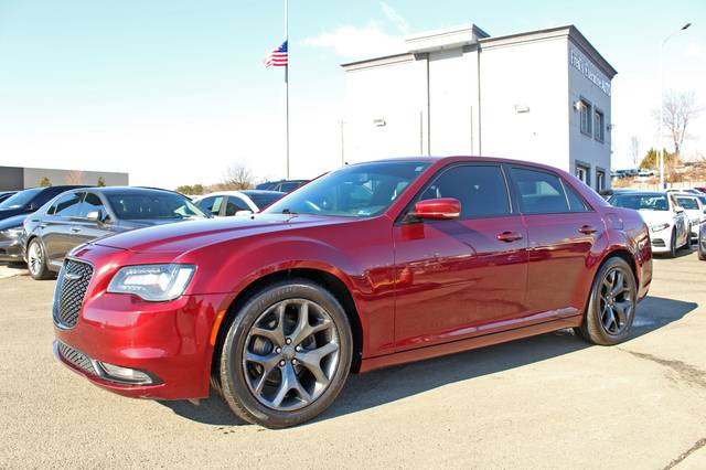 2021 Chrysler 300 300S RWD photo