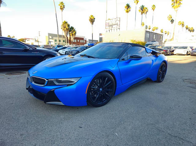 2019 BMW i8  AWD photo