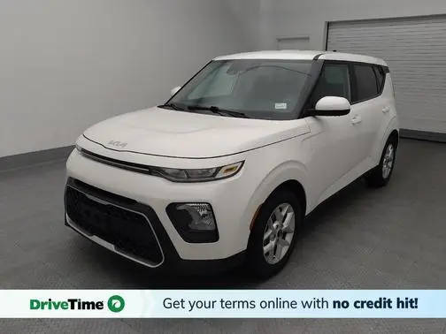 2022 Kia Soul LX FWD photo