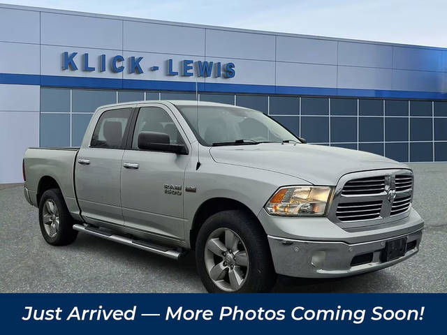 2015 Ram 1500 Big Horn 4WD photo