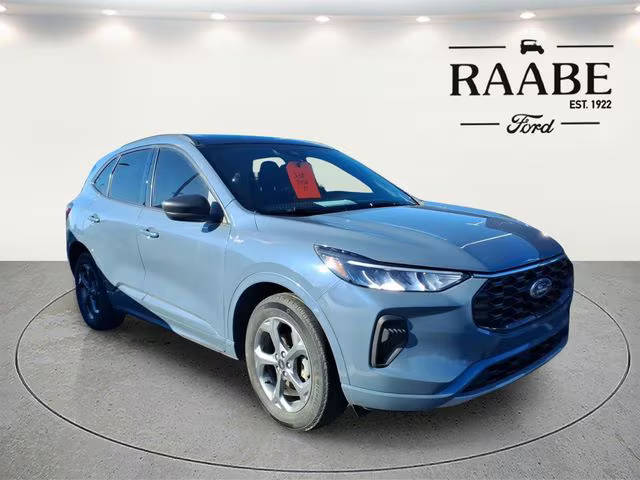 2023 Ford Escape ST-Line AWD photo