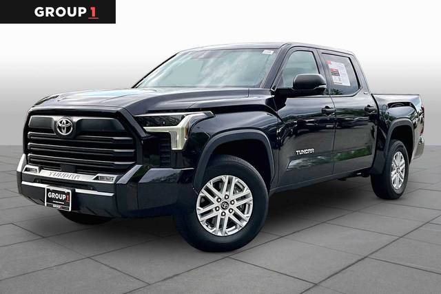 2023 Toyota Tundra SR5 4WD photo