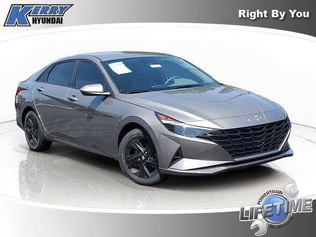 2023 Hyundai Elantra SEL FWD photo