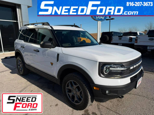 2023 Ford Bronco Sport Badlands 4WD photo