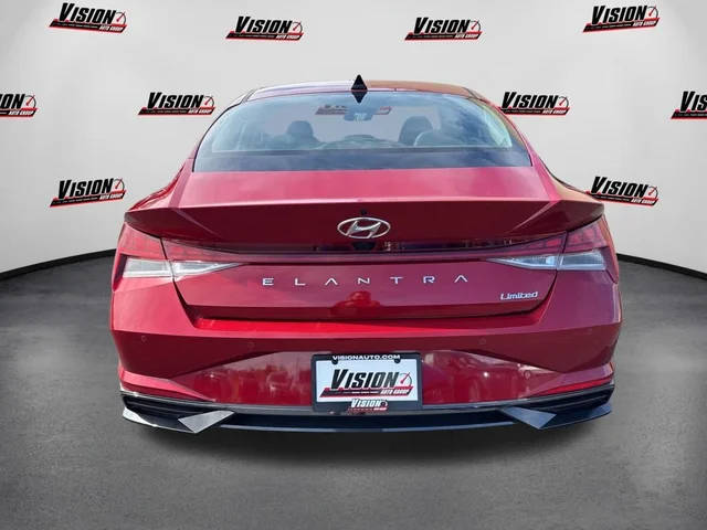 2023 Hyundai Elantra Limited FWD photo