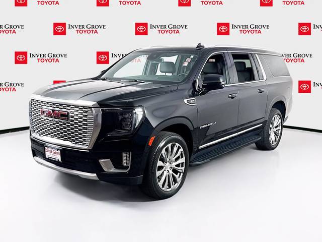 2023 GMC Yukon XL Denali 4WD photo